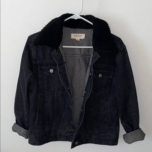 DENIM FUR COLLAR JEAN JACKET